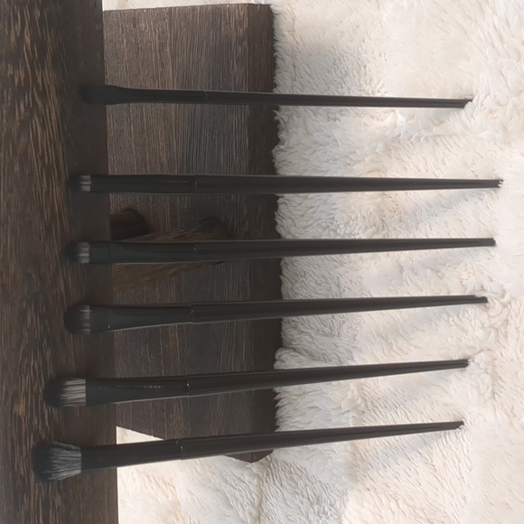 New 6pcs Soft Bristle Eye Makeup Brush Set - Picture 3 of 7